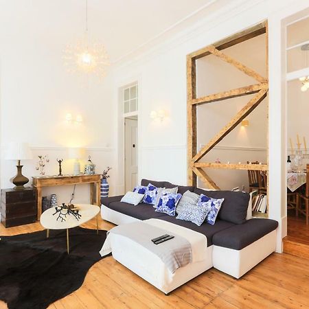 Lisbon Secret & Charming Baixa 4 Bedroom Apartment Extérieur photo