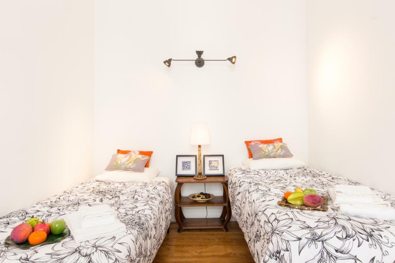 Lisbon Secret & Charming Baixa 4 Bedroom Apartment Extérieur photo