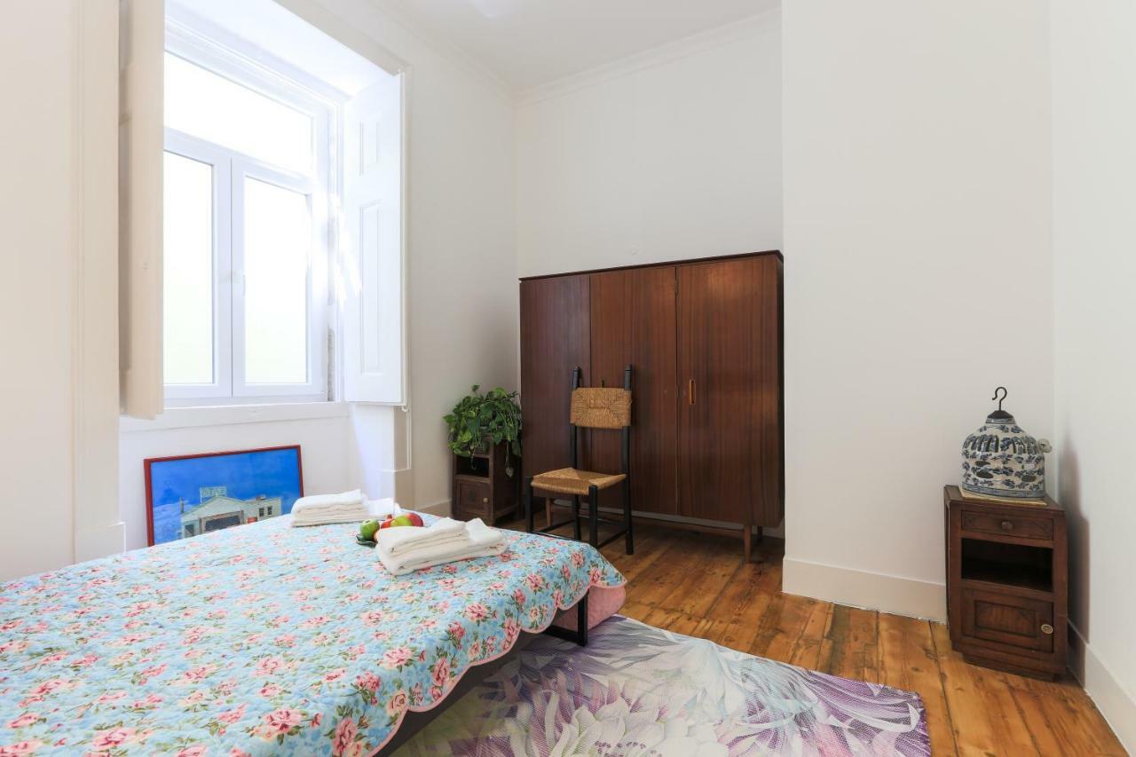 Lisbon Secret & Charming Baixa 4 Bedroom Apartment Extérieur photo